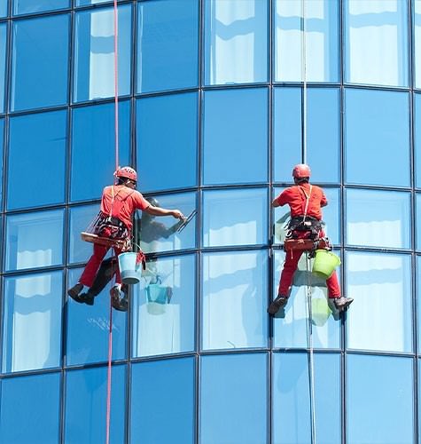 Мытье фасадов промальпинистами в Королёве